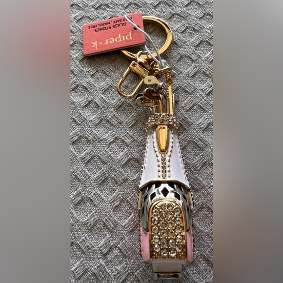 NWT gorgeous and whimsical Piper•K golf bag and clubs pink and cream key ring. - Picture 5 of 12